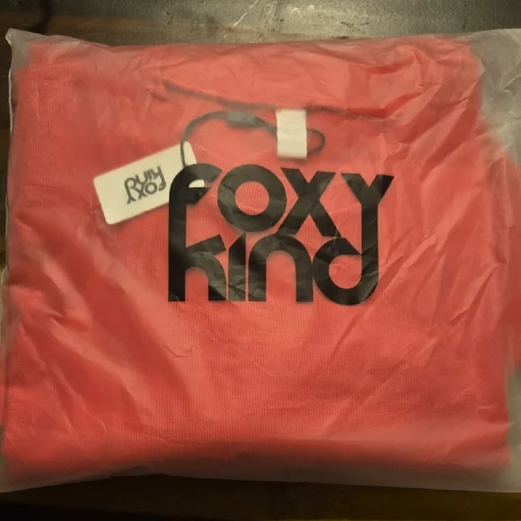 The Foxy Kind - All Weekend Long Set - Picture 2 of 4